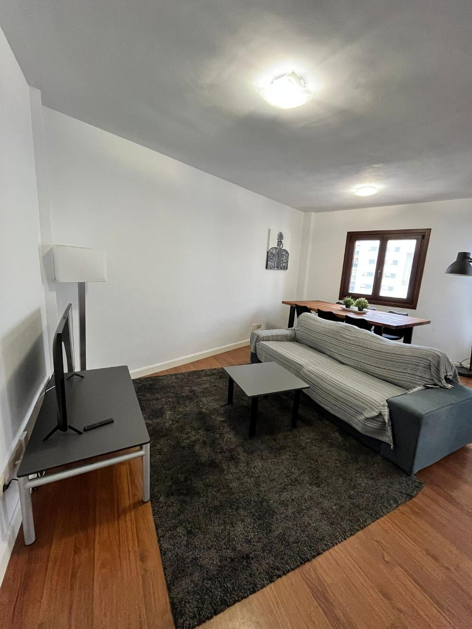 El Torcal Luxury Apartment With Free Parking Malaga Exterior photo