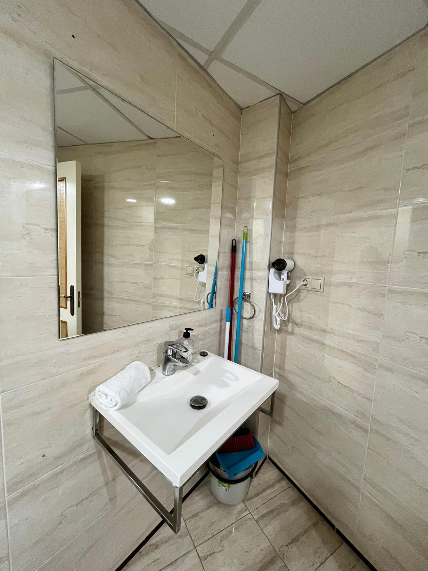 El Torcal Luxury Apartment With Free Parking Malaga Exterior photo