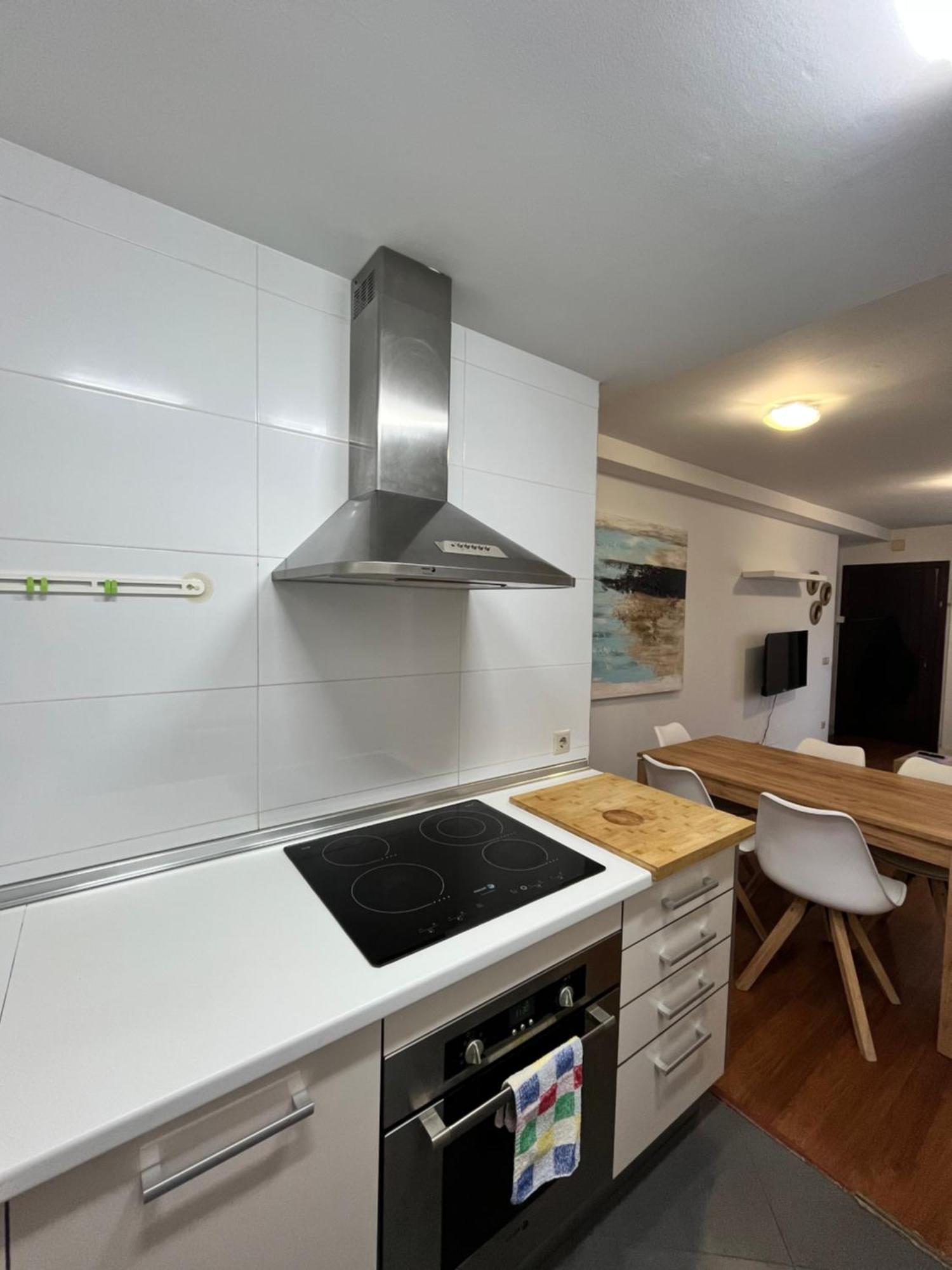 El Torcal Luxury Apartment With Free Parking Malaga Exterior photo